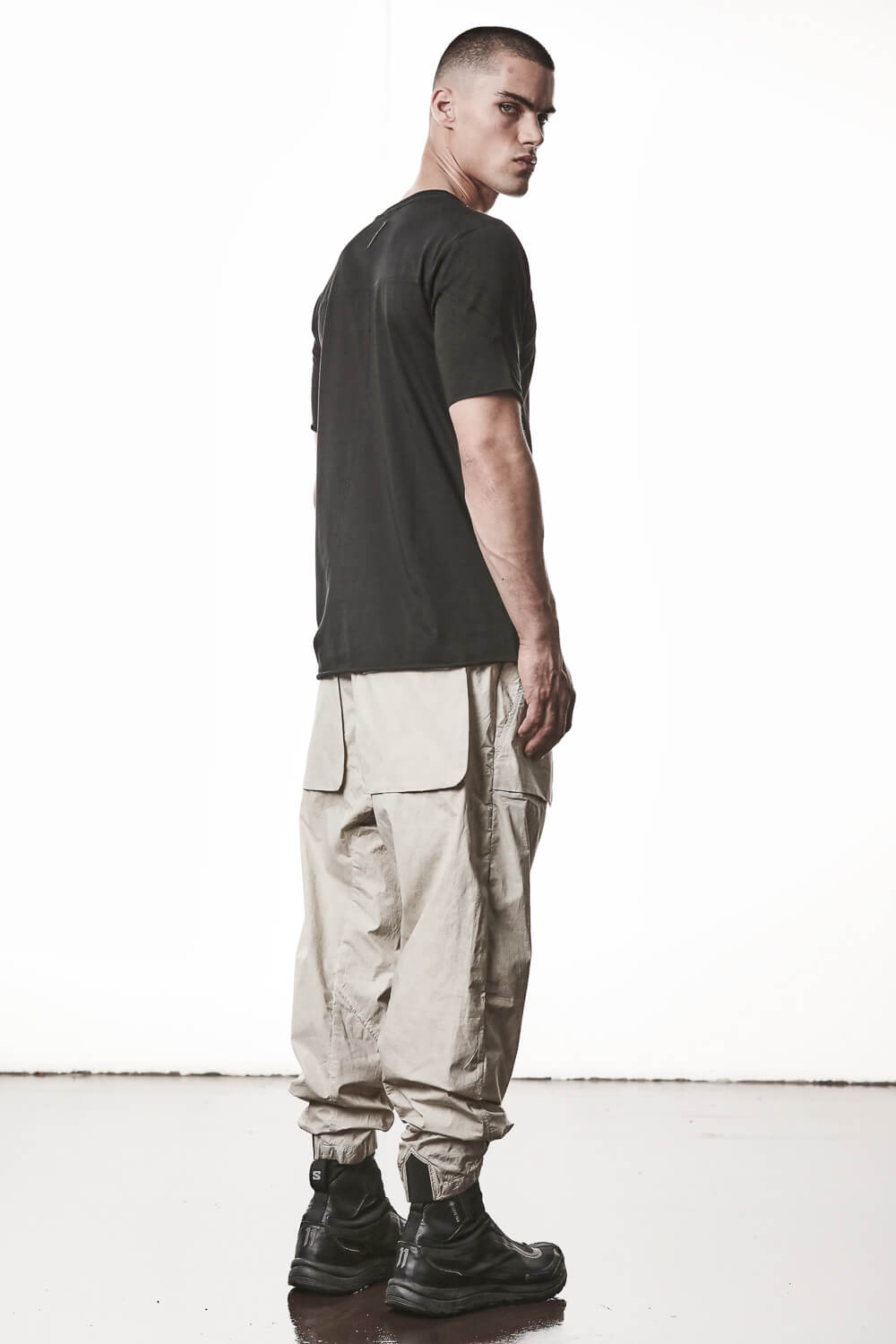 M TS 924 Raw Cut Hem T-Shirt Black