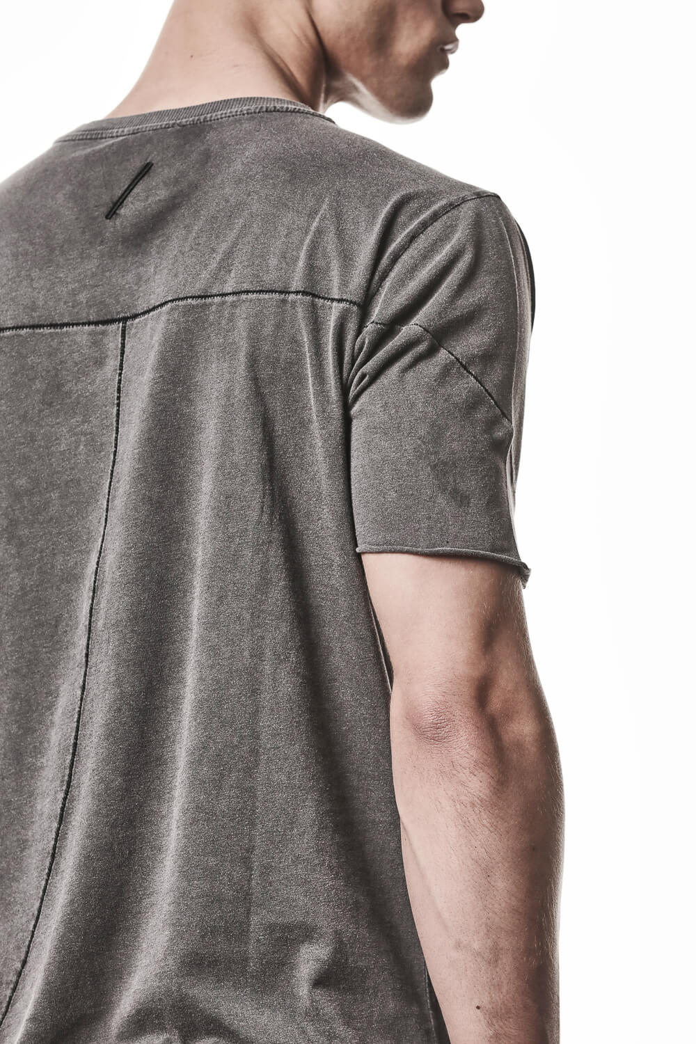 M TS 924 Raw Cut Hem T-Shirt Dark Grey