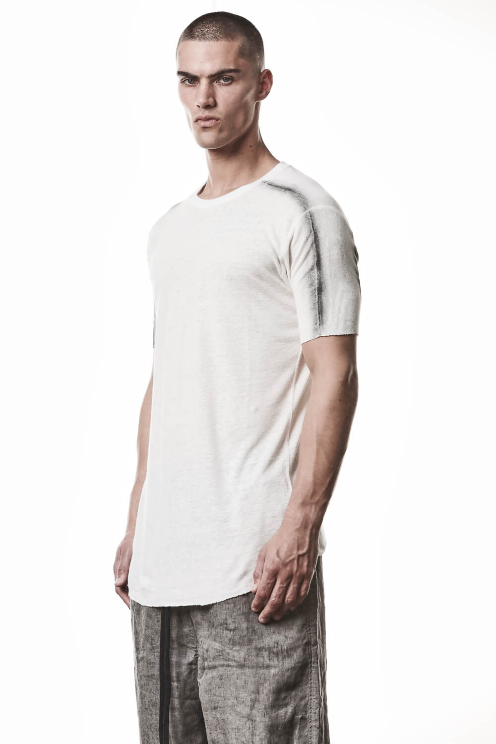 M TS 927 Cotton/Linen Ribbed Detail T-Shirt Off White