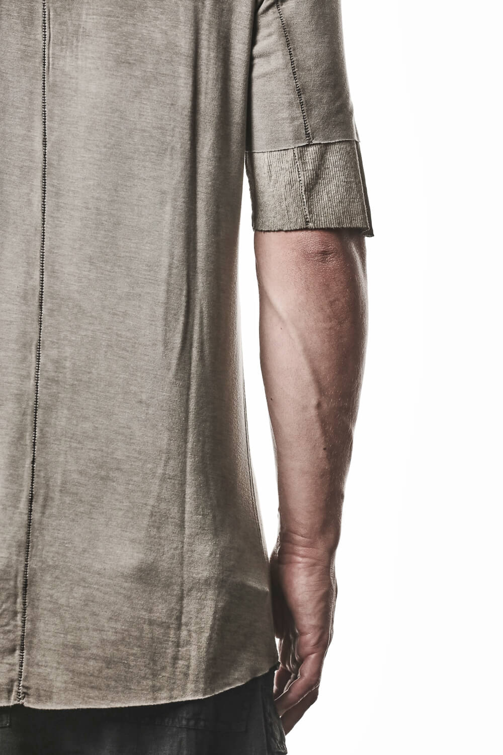 M TS 940 Raw Cut Hem Crew Neck T-Shirt Light Olive