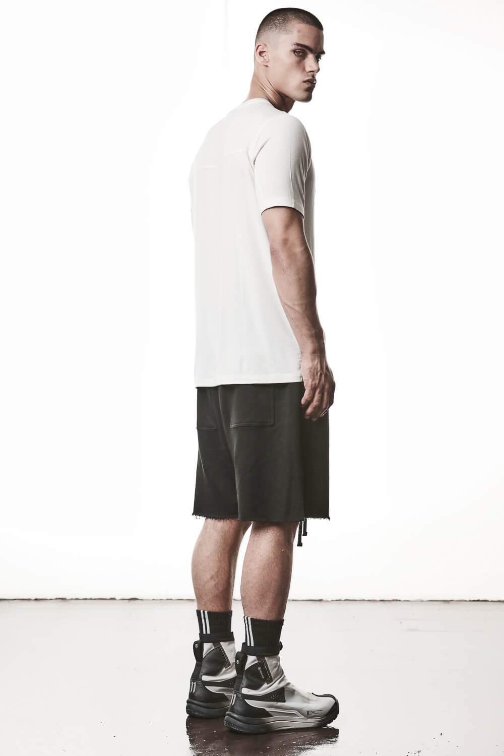M TS 945 V-Neck T-Shirt Off White