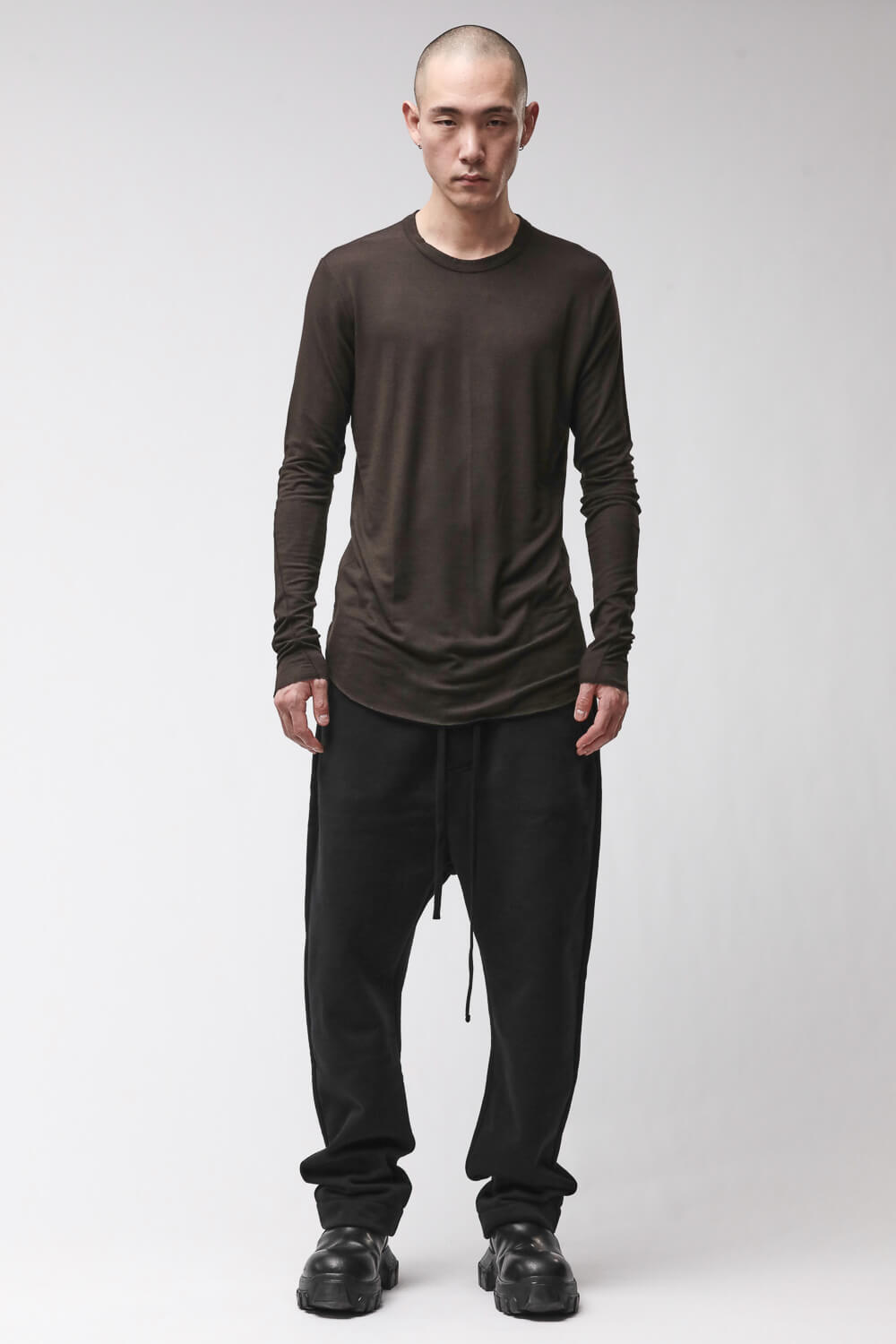 M TS 961 L/S Raw Hem Stitching Detail T-Shirt Dark Brown
