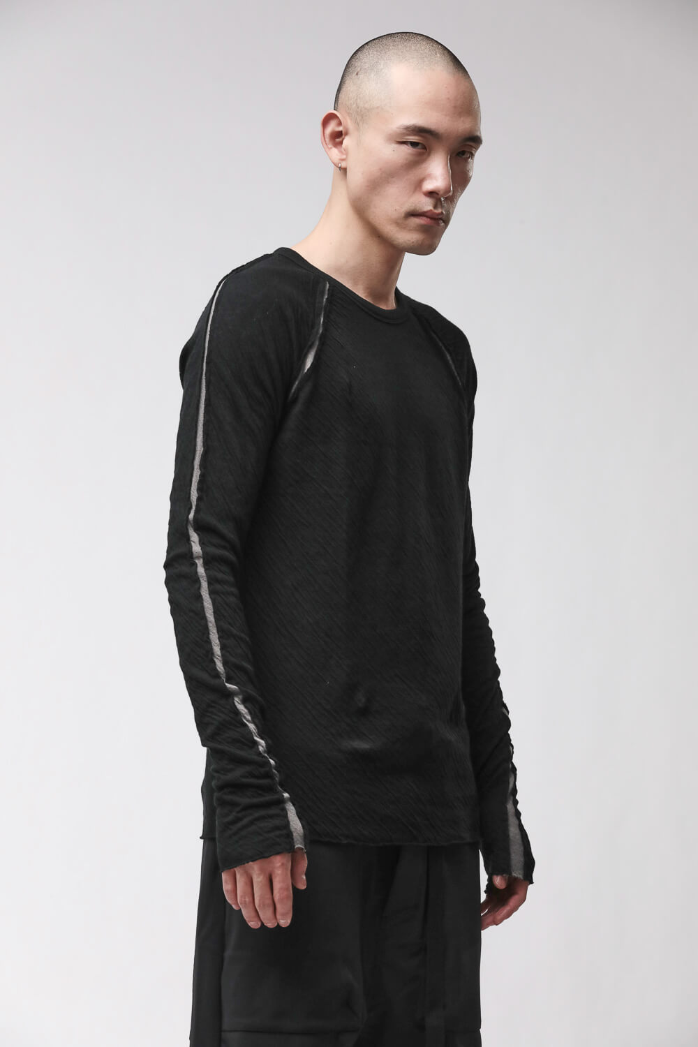 M TS 982 Hem Detail L/S T-Shirt Black