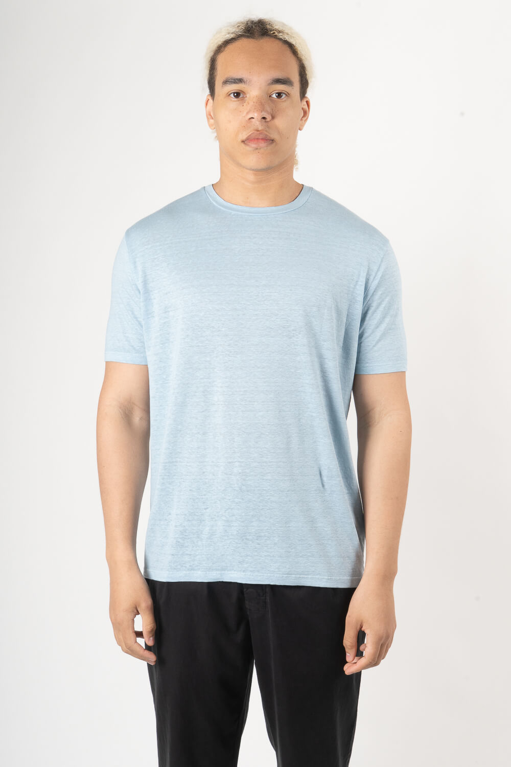 Mercerised Italian Linen Round Neck T-Shirt Light Blue