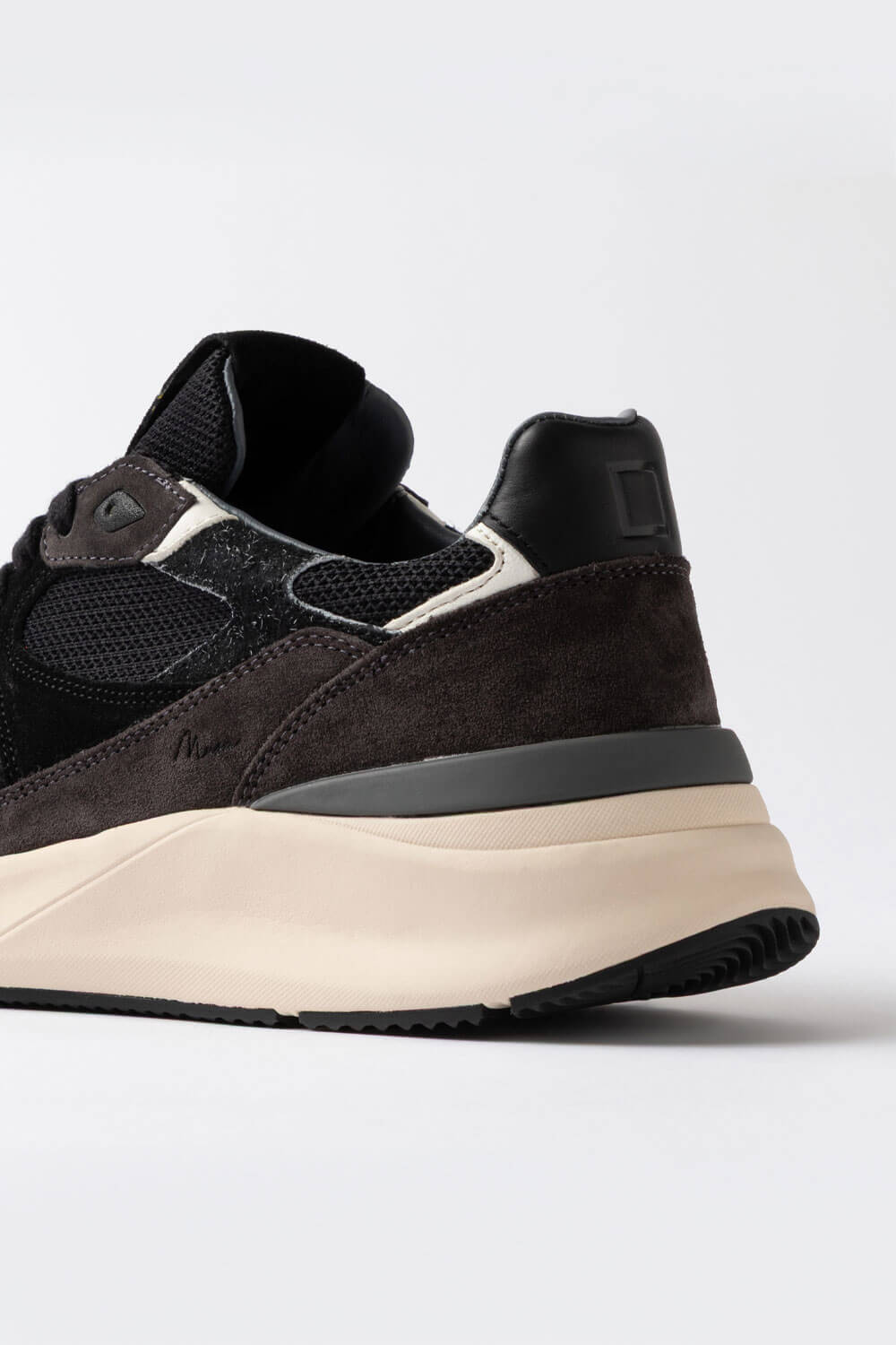 Musa Hairy Sneaker Black
