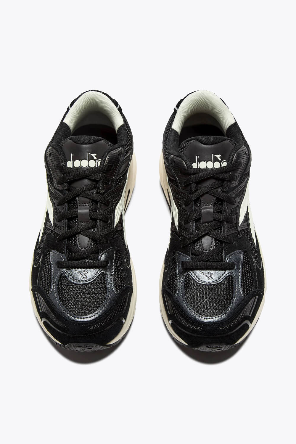 Mythos Star Sneakers Black