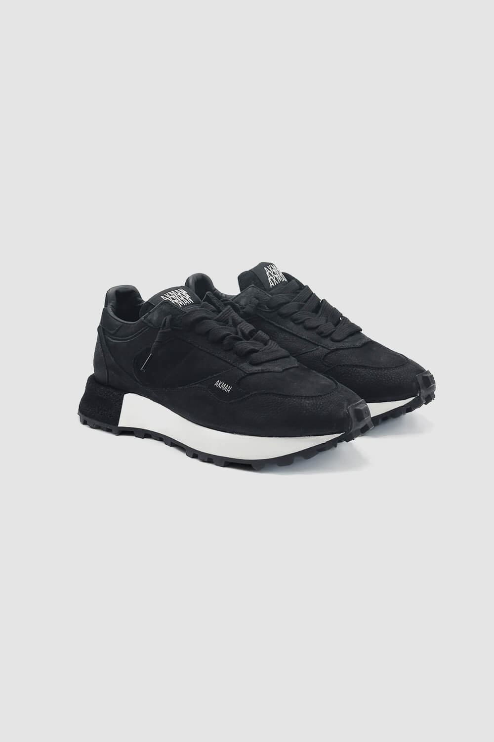 Nubuck Runner Sneaker Black