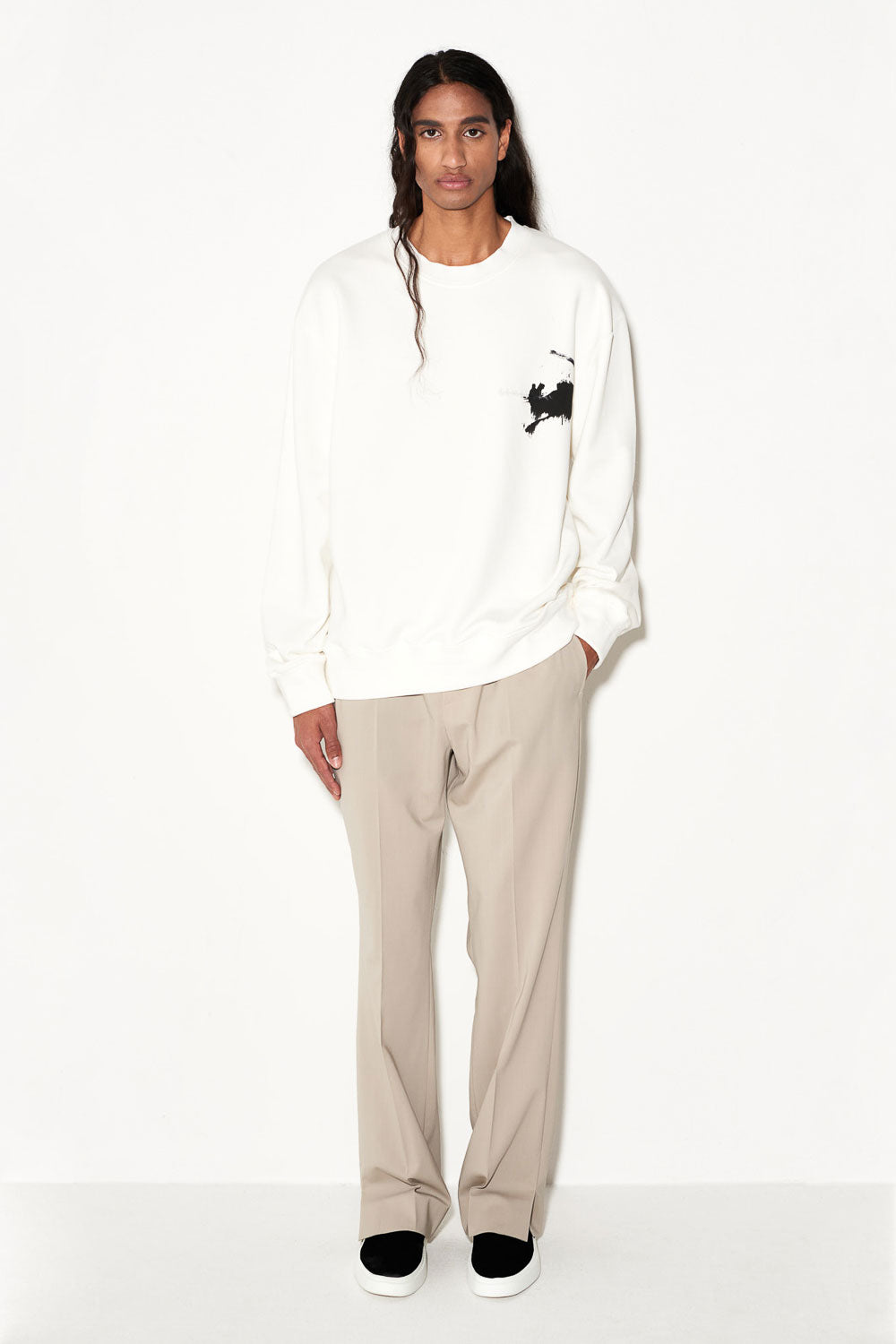 Buy the Limitato Rat Base Sweatshirt in White at Intro. Spend £50 for free UK delivery. Official stockists. We ship worldwide.