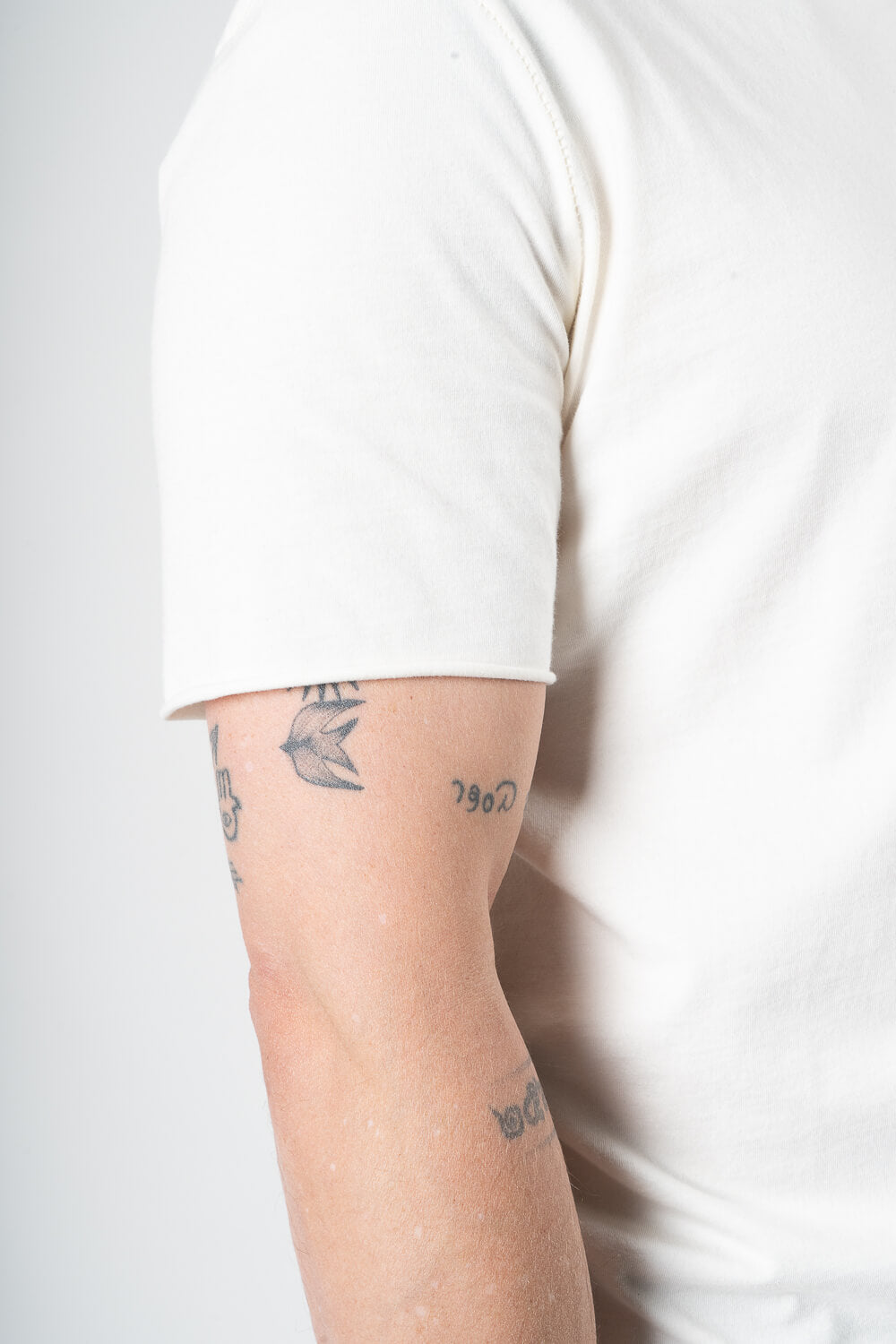 Raw Edge Regular Fit T-Shirt Cream