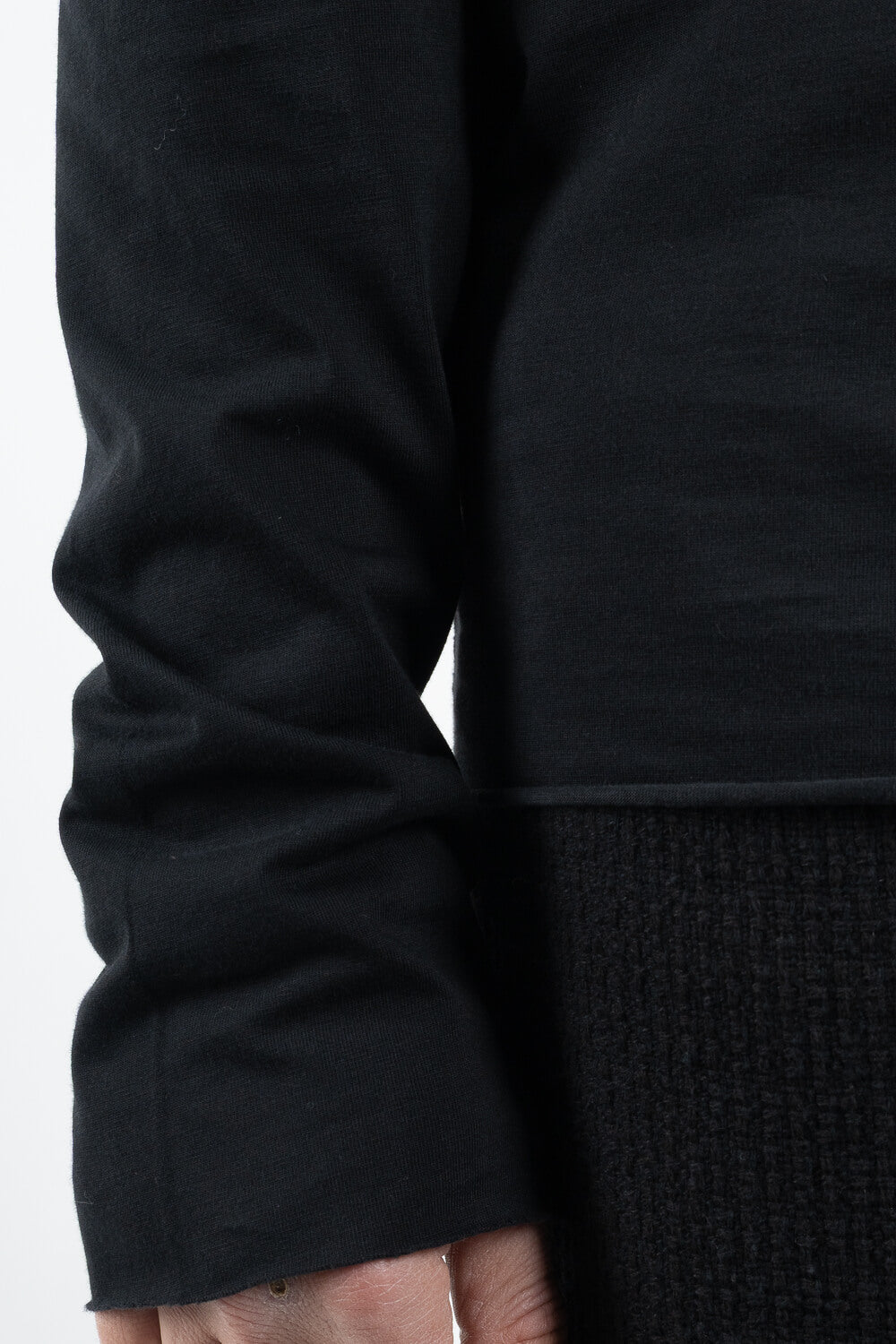 Raw Neck Regular Fit L/S T-Shirt Black