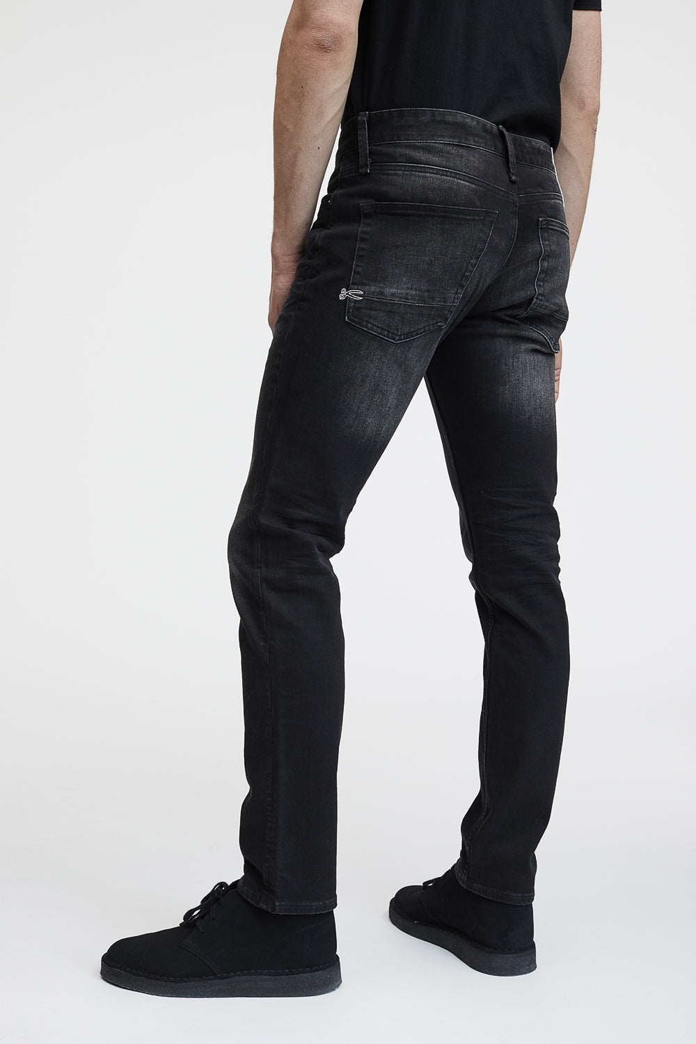 Buy the Denham Razor Aceb Jeans in Black at Intro. Spend £50 for free UK delivery. Official stockists. We ship worldwide.