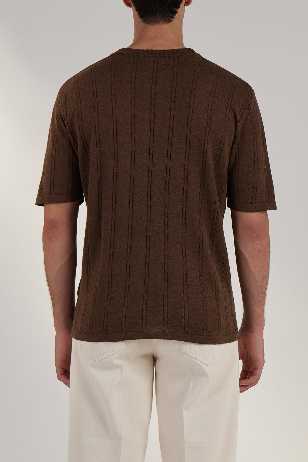 Buy the Daniele Fiesoli Ribbed Crew Neck T-Shirt in Brown at Intro. Spend £50 for free UK delivery. Official stockists. We ship worldwide.