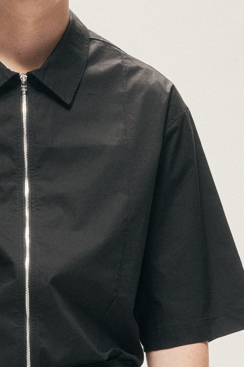 S/S Zip-Up Poplin Shirt Black