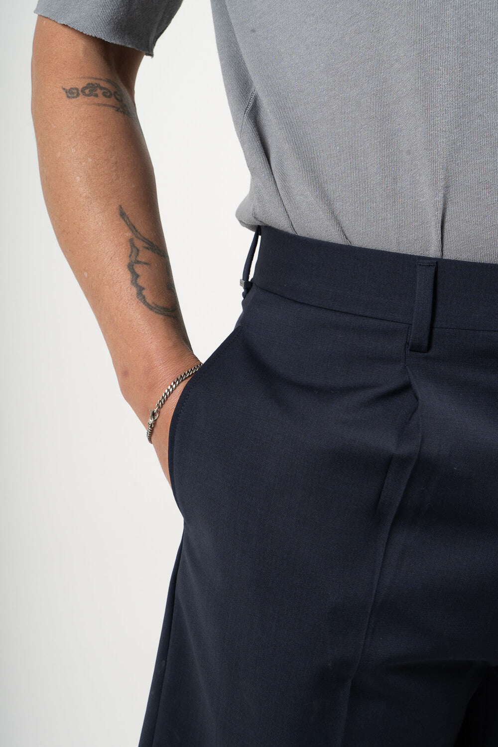 Ultrafine Cotton Nicolas Shorts Navy