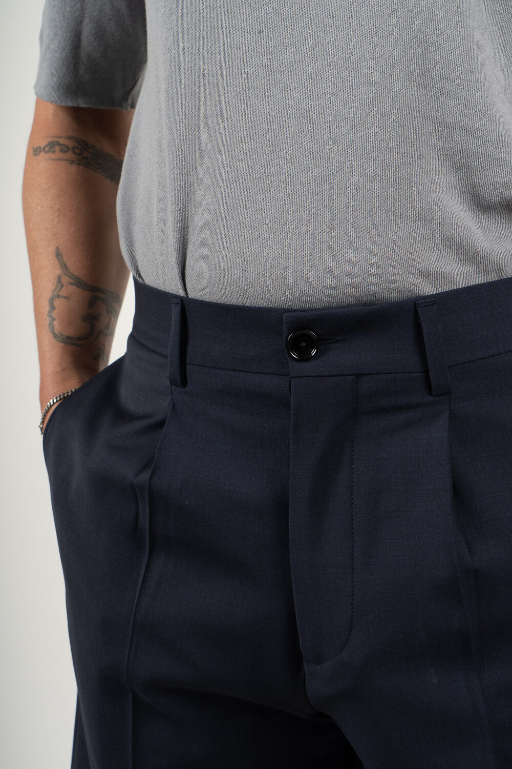 Ultrafine Cotton Nicolas Shorts Navy