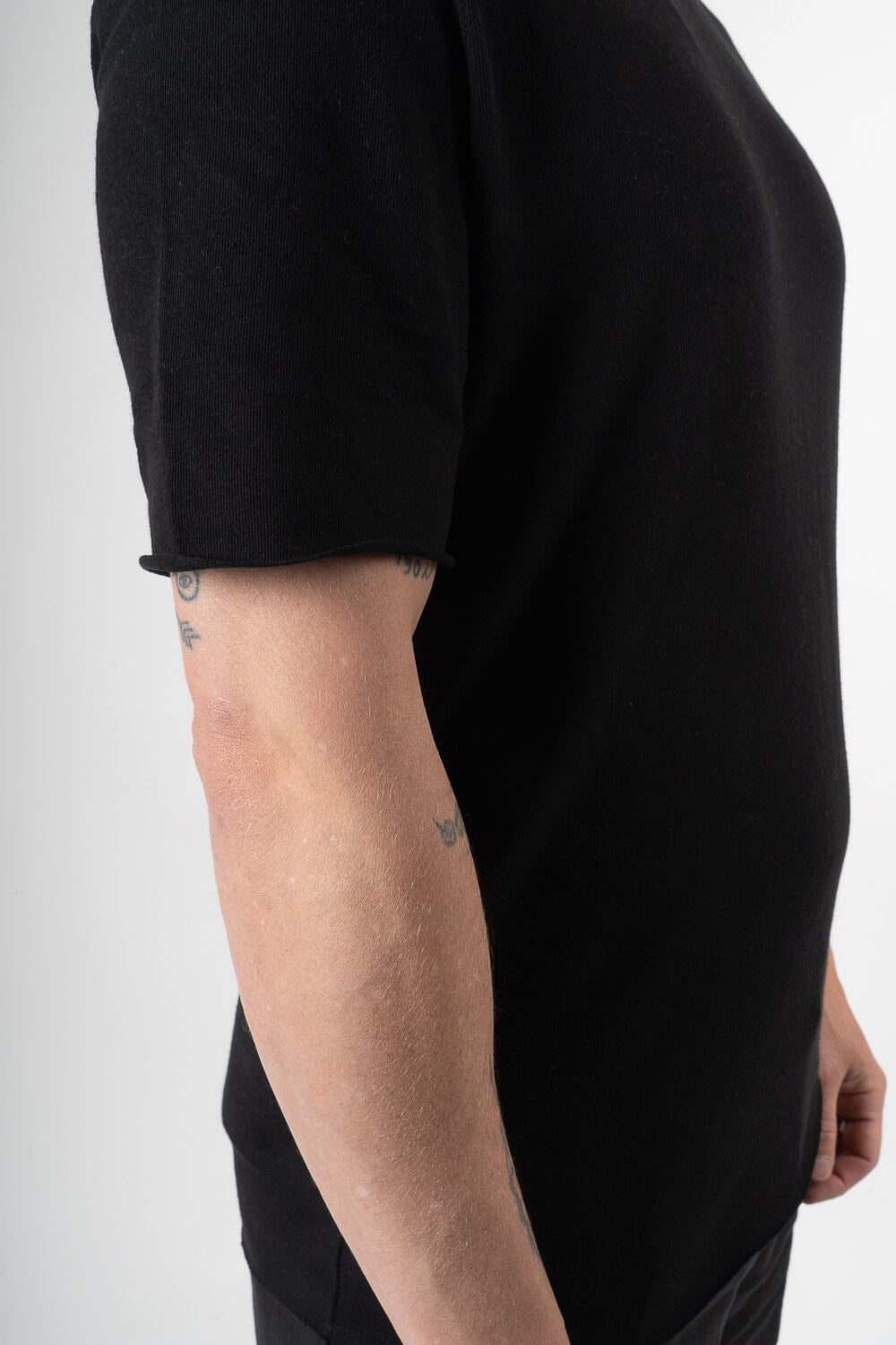 Velour Round Neck T-Shirt Black