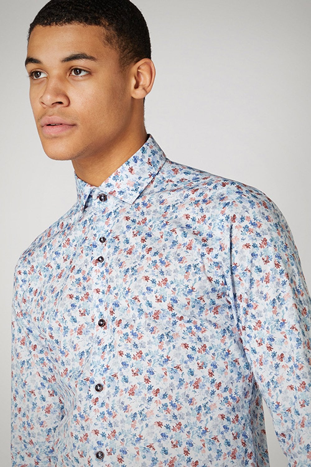 Buy the Remus Uomo Flower Design L/S Shirt in Blue/Red at Intro. Spend £50 for free UK delivery. Official stockists. We ship worldwide.