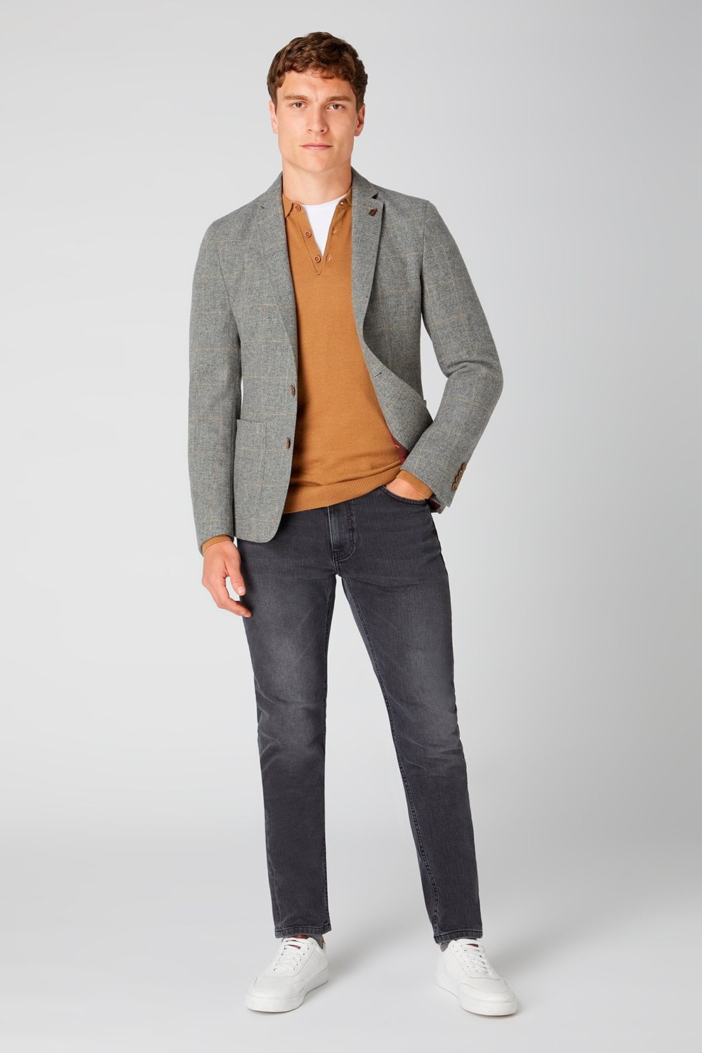 Buy the Remus Uomo 58755 Knitwear in Camel at Intro. Spend £50 for free UK delivery. Official stockists. We ship worldwide.