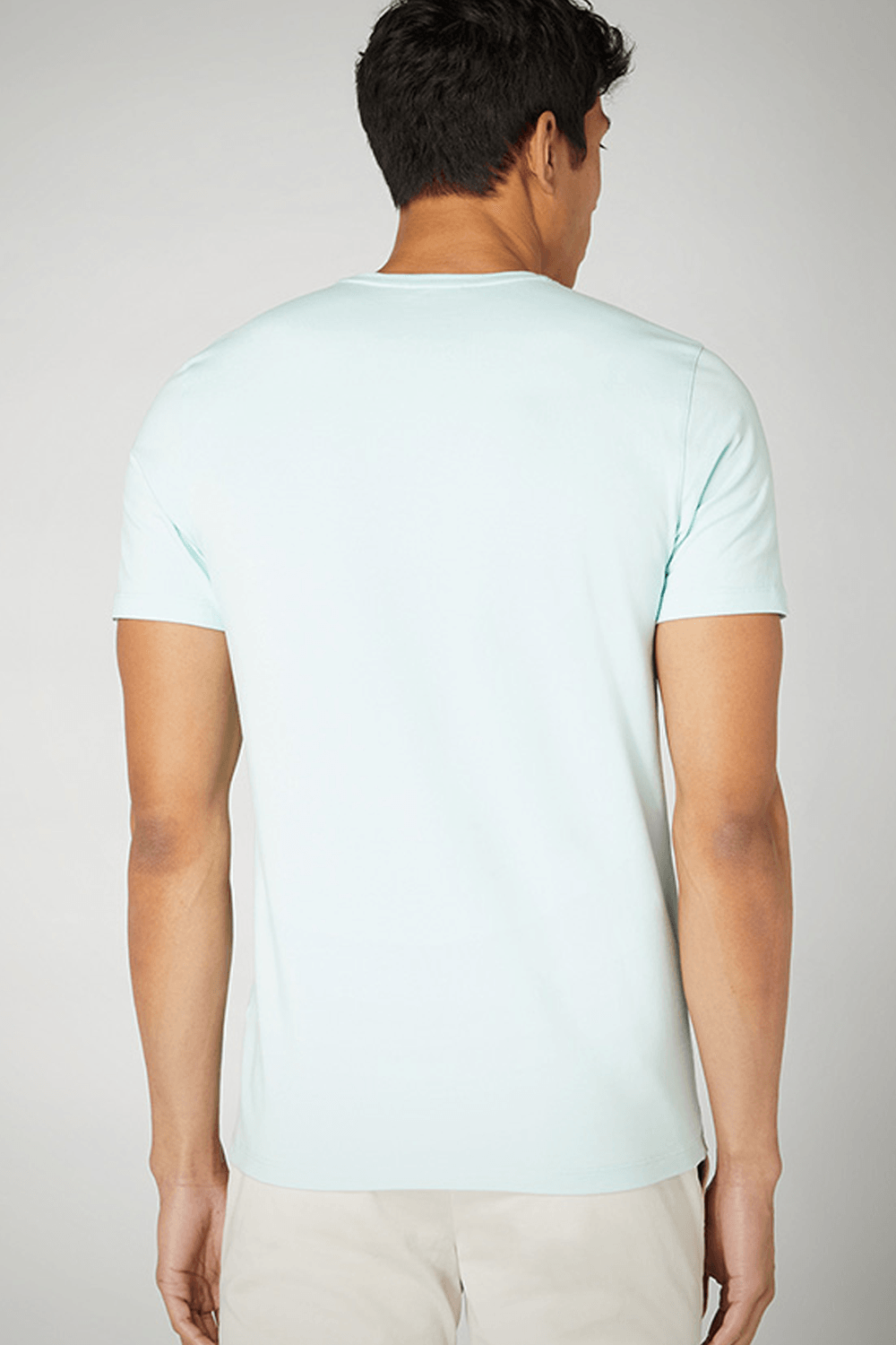 Buy the Remus Uomo Tapered Fit Cotton-Stretch T-Shirt in Turquoise at Intro. Spend £50 for free UK delivery. Official stockists. We ship worldwide.