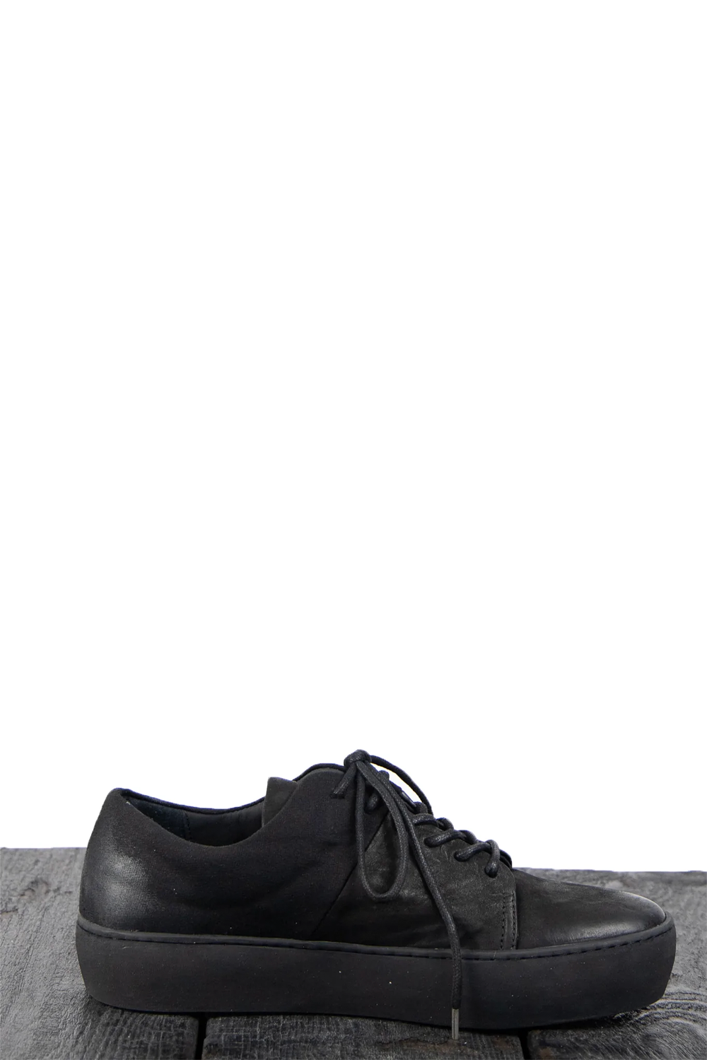 Buy the Hannes Roether Leather/Mesh Low Tops Black at Intro. Spend £50 for free UK delivery. Official stockists. We ship worldwide.