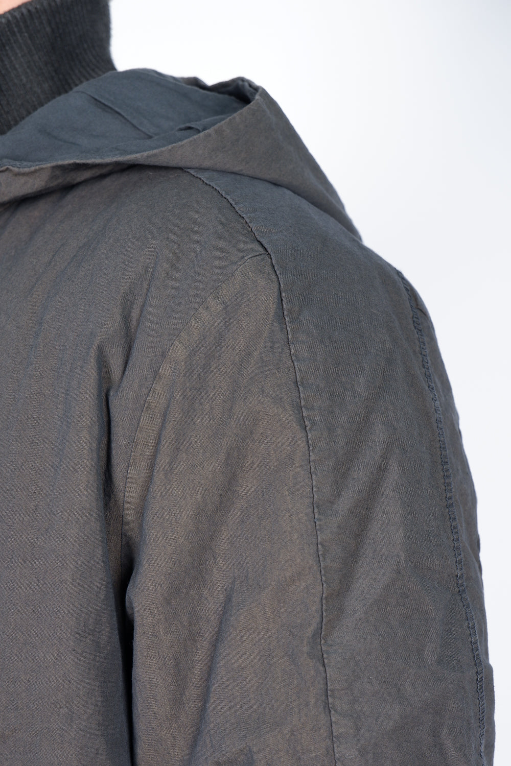 Buy the Transit Hooded Double Zip Jacket Dark Olive at Intro. Spend £50 for free UK delivery. Official stockists. We ship worldwide.