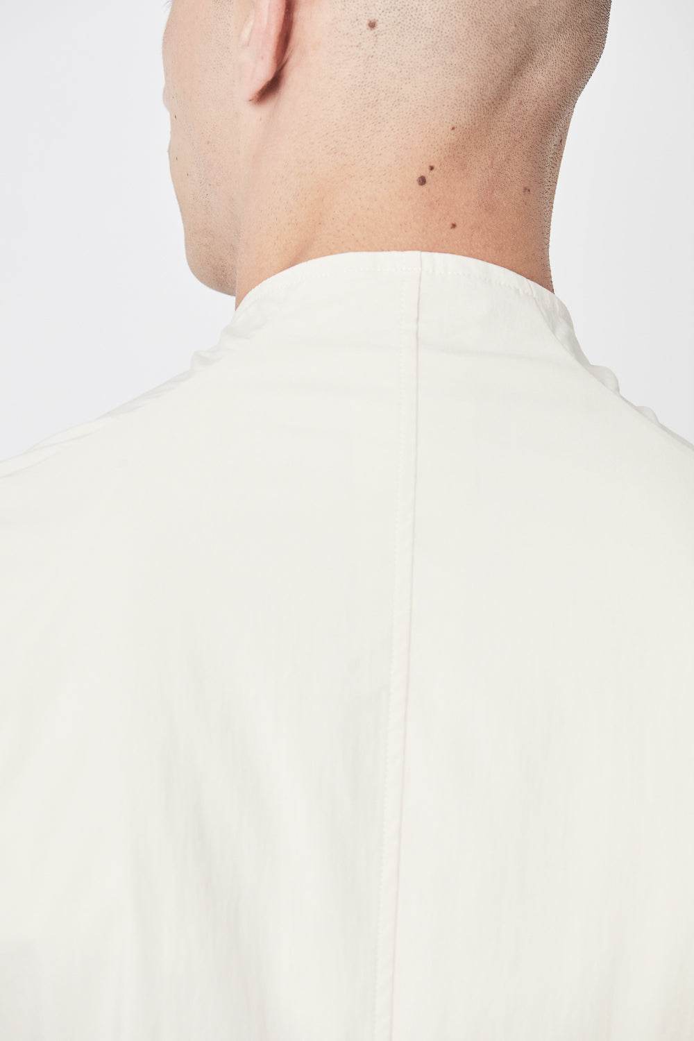 Buy the Thom Krom M SJ 580 Jacket in Ivory at Intro. Spend £50 for free UK delivery. Official stockists. We ship worldwide.