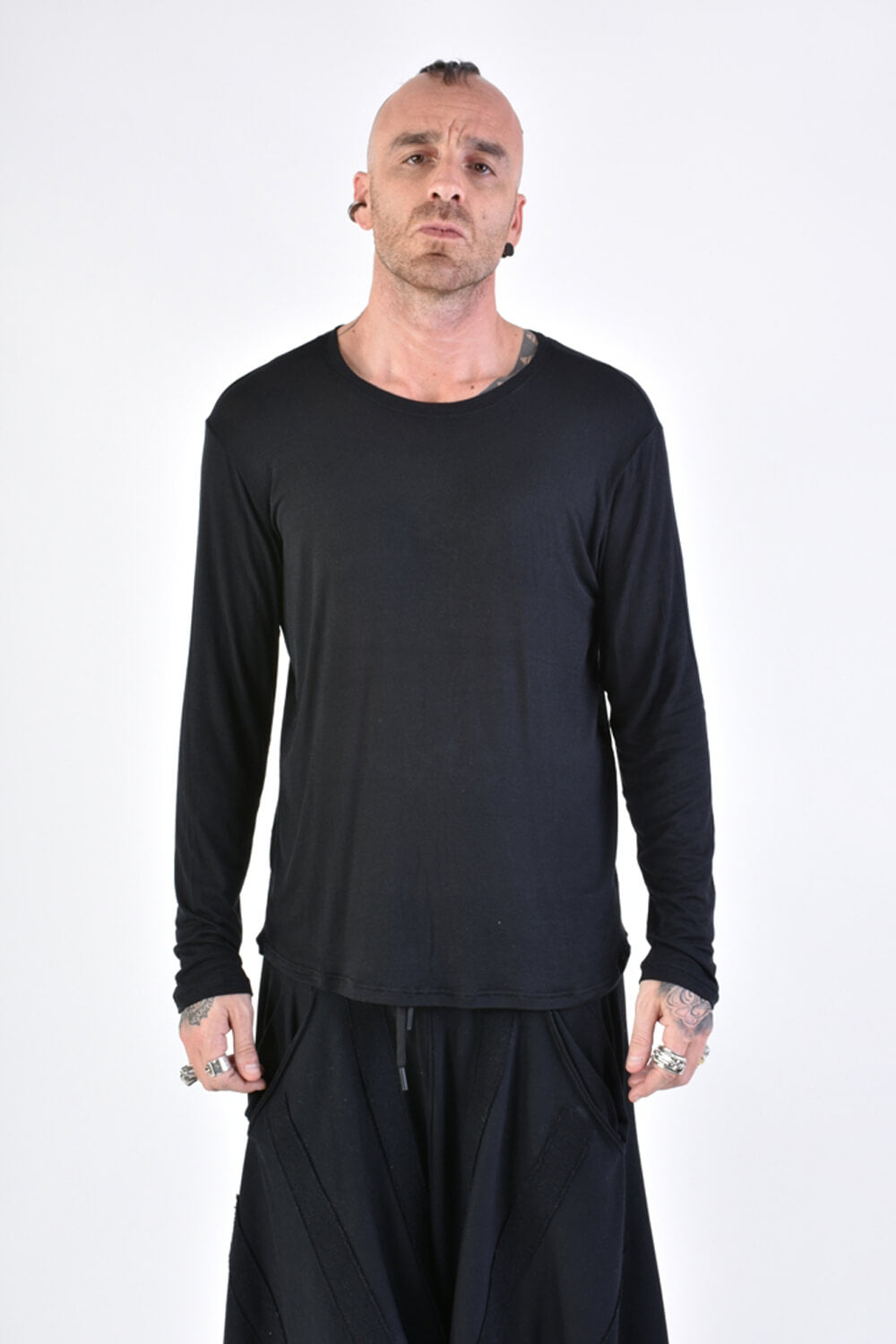 L/S Regular Fit Viscose/Silk T-Shirt Black