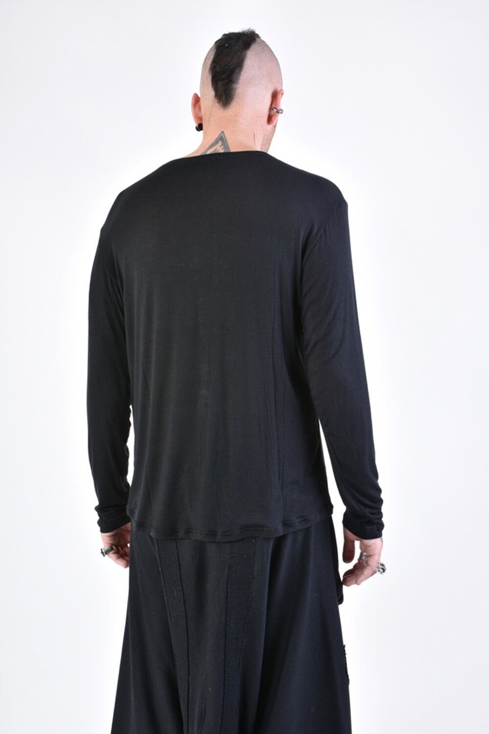 L/S Regular Fit Viscose/Silk T-Shirt Black