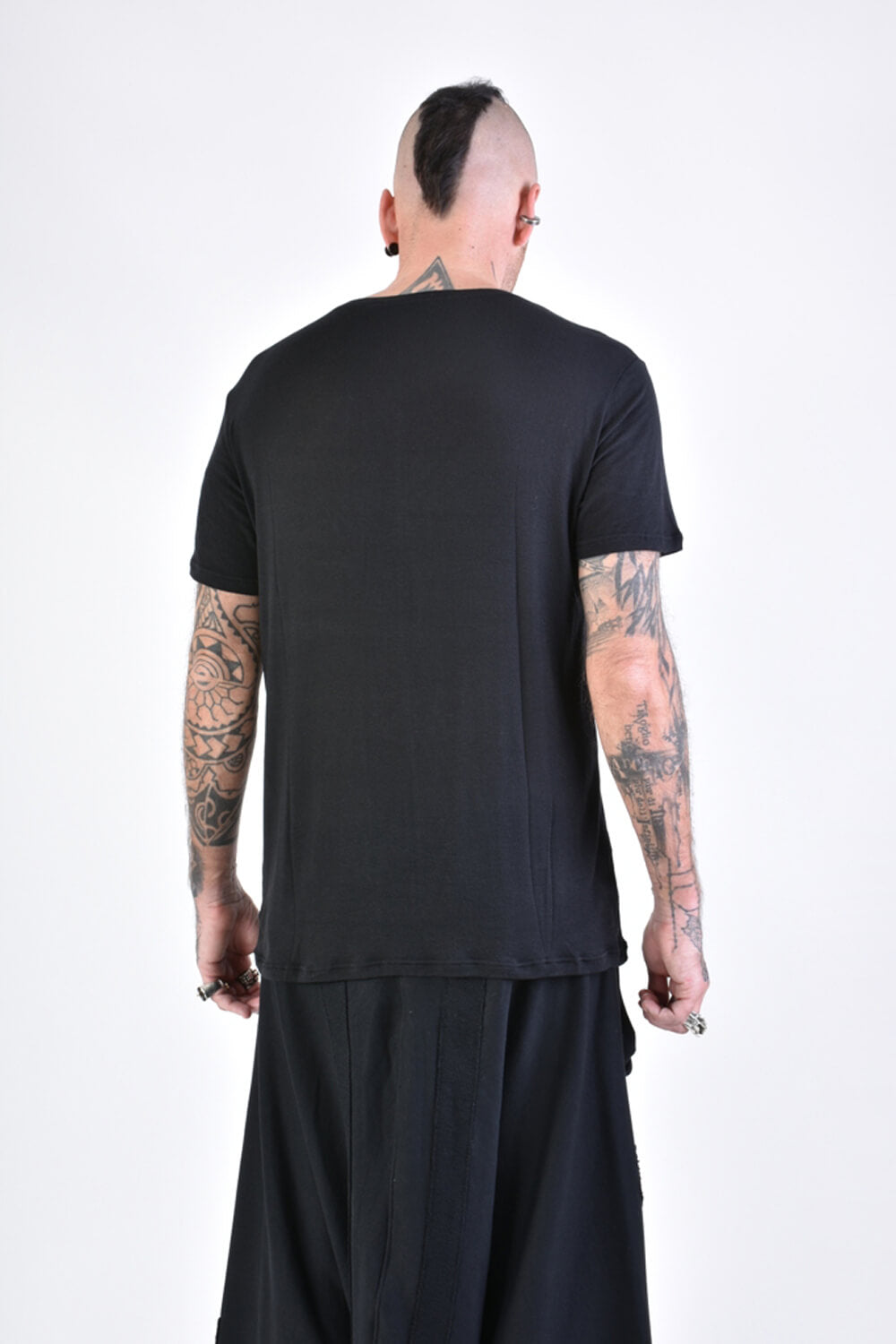 Regular Fit Viscose/Silk T-Shirt Black