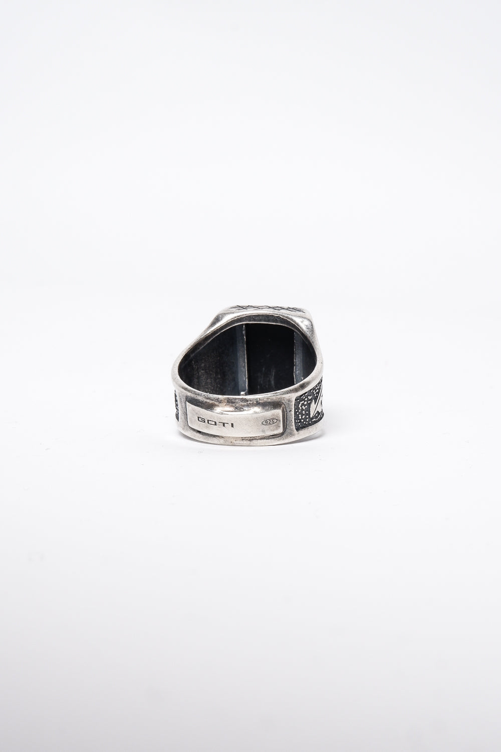 Buy the GOTI AN1015 Ring at Intro. Spend £50 for free UK delivery. Official stockists. We ship worldwide.