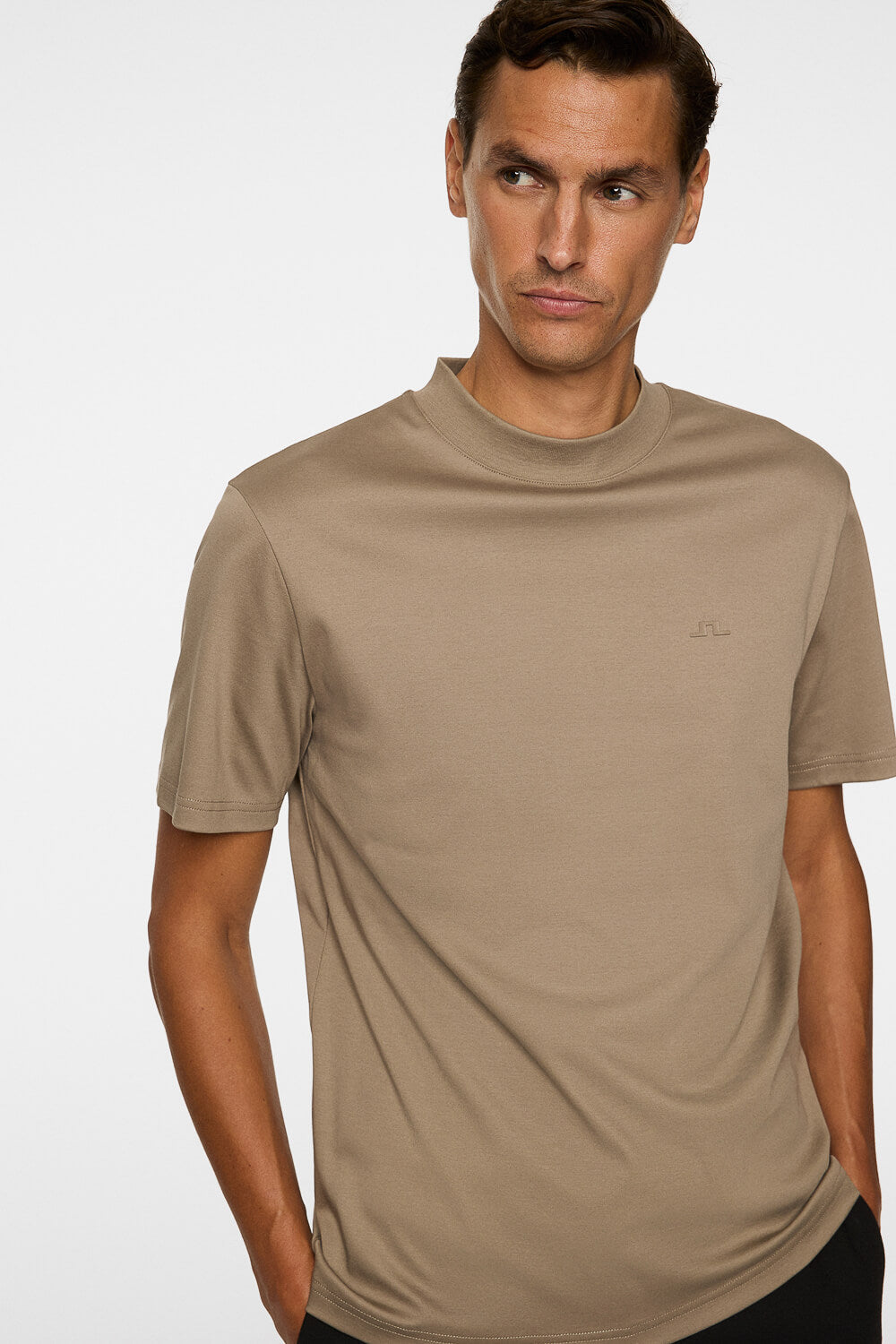 Ace Mock Neck T-Shirt Taupe