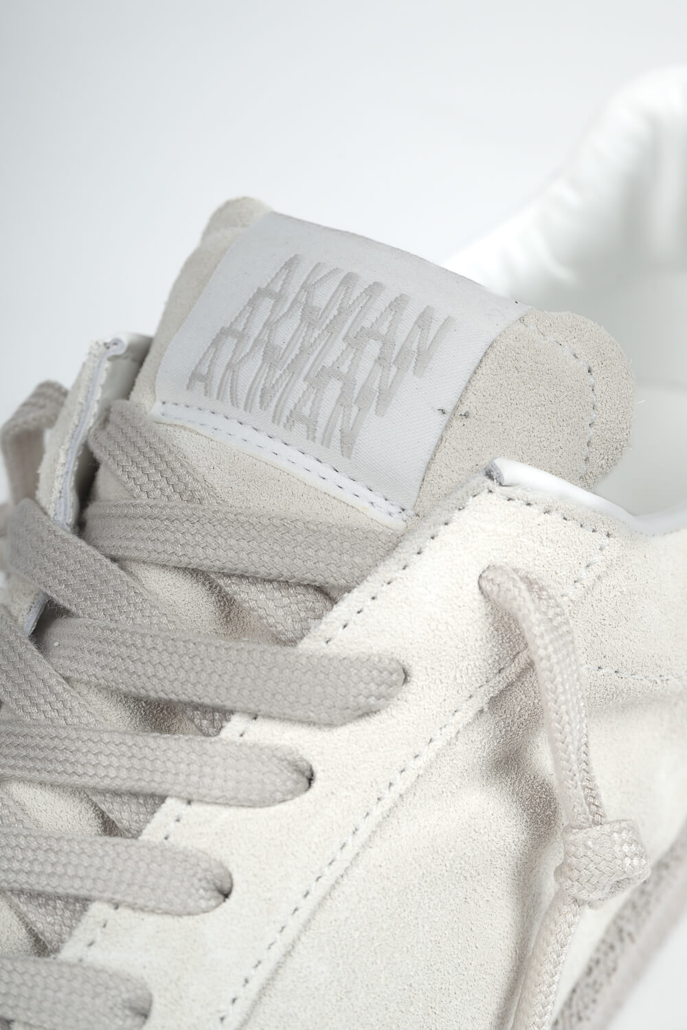 Ares Belen Suede Calf Sneakers Off White/Grey
