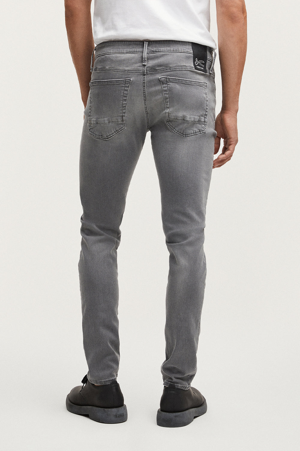 Buy the Denham Bolt Subtle Fade Denim Jean in Grey at Intro. Spend £50 for free UK delivery. Official stockists. We ship worldwide.