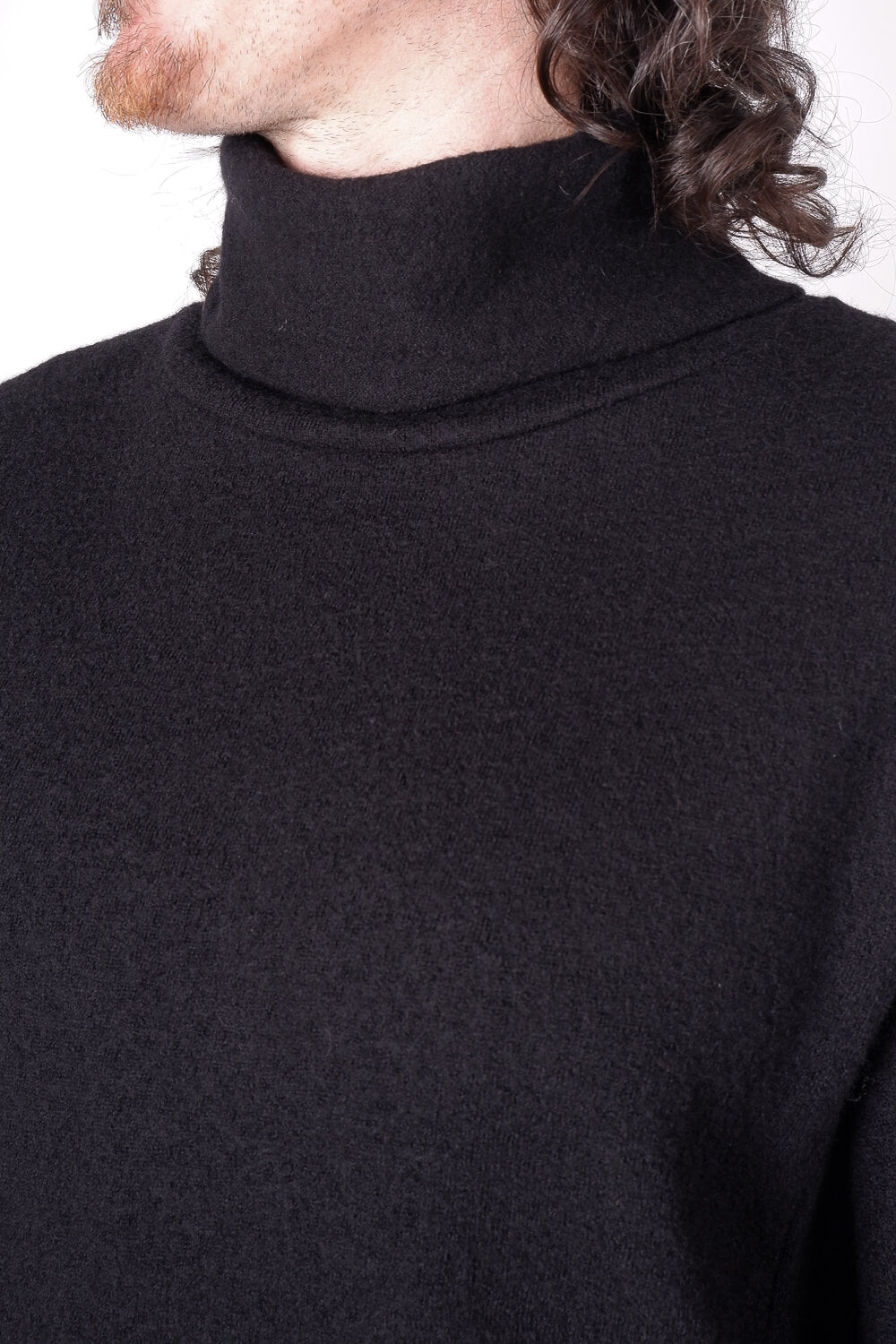 Boiled Wool Turtle Neck Jumper Black