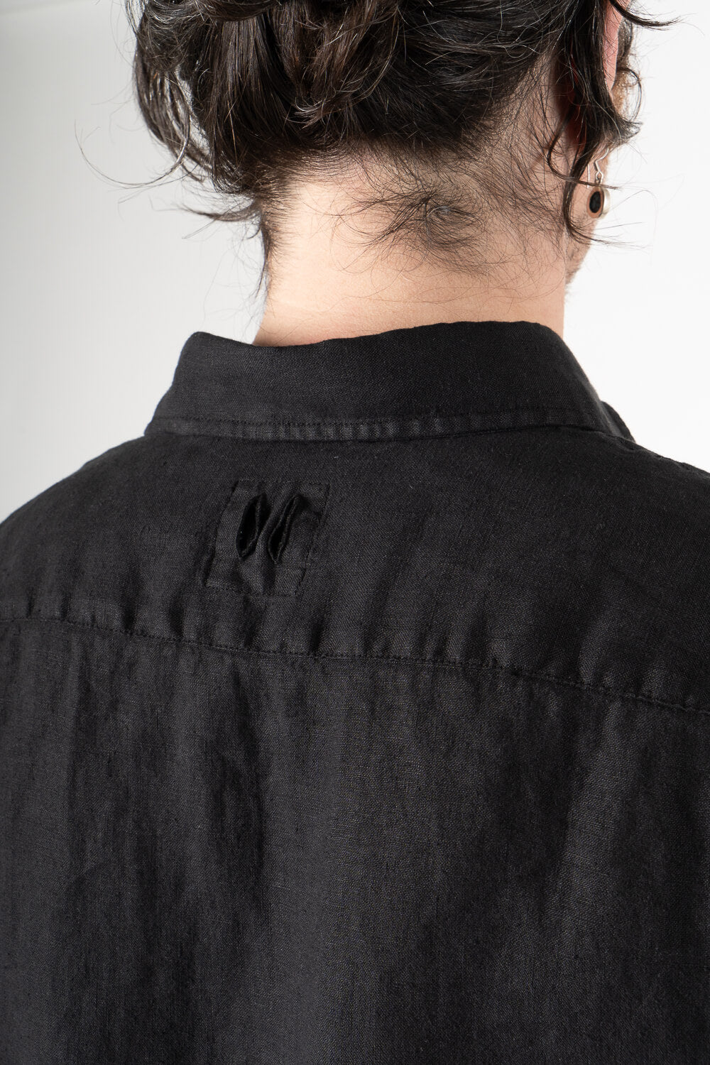 Button-Up Short Sleeved Linen Shirt Black