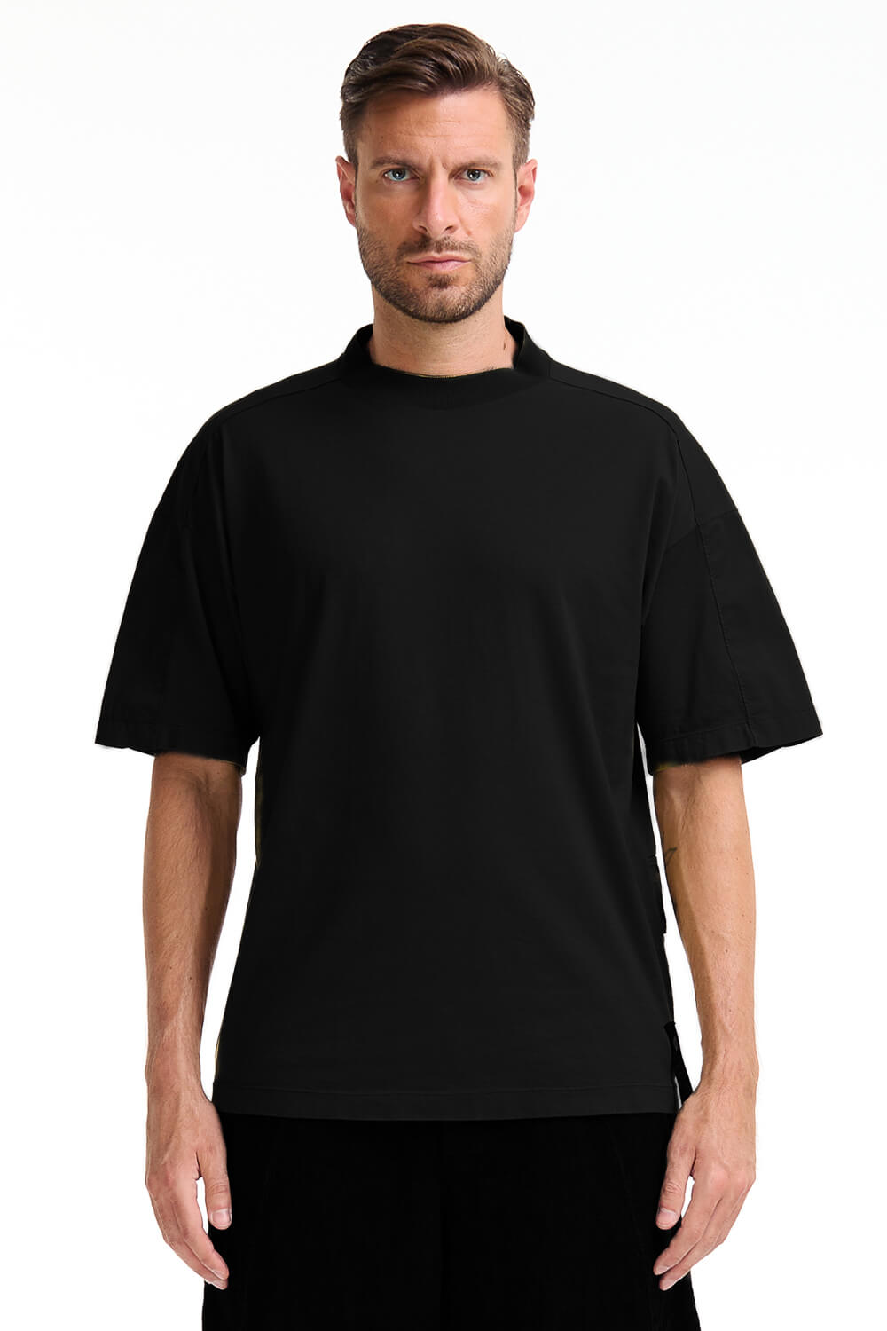 Back Pocket Contrast Fabric T-Shirt Black