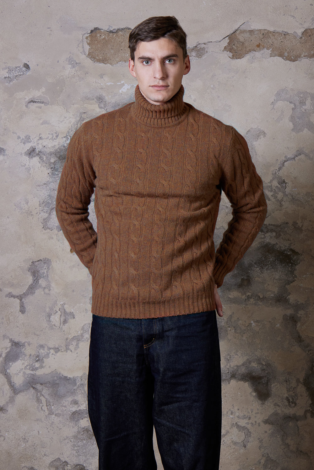 Buy the Daniele Fiesoli Cable Roll Neck Sweatshirt in Brown at Intro. Spend £50 for free UK delivery. Official stockists. We ship worldwide.