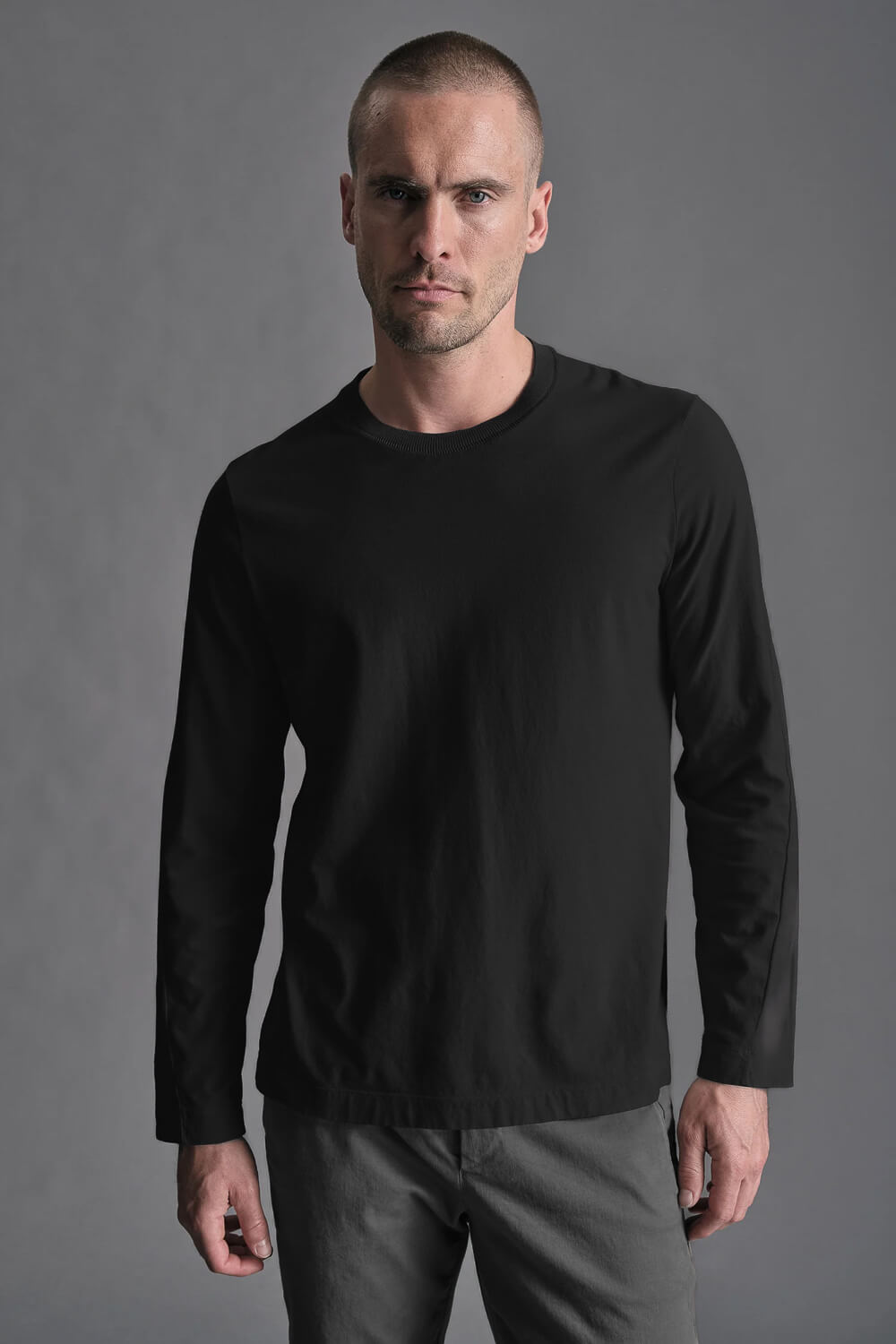 Cashmere/Cotton Blend W/ Back Stitch Detail Sweatshirt Black