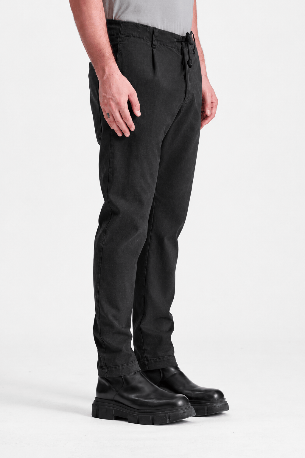 Tencel/Stretch Modal Loose-Fit Drawstring Trousers Black
