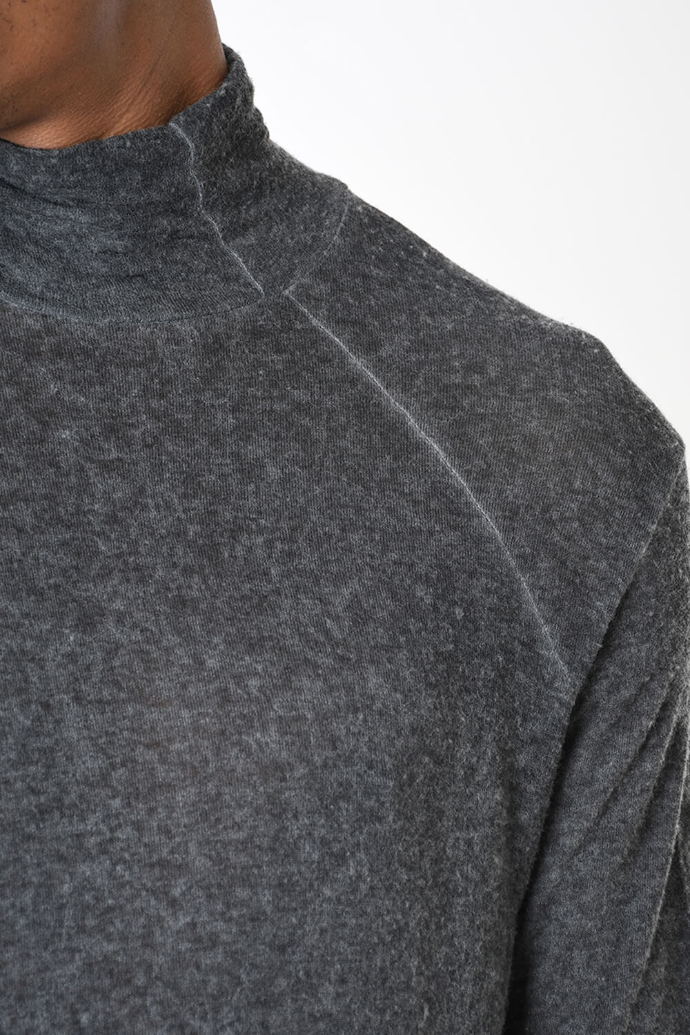 Cold Dyed High Neck L/S T-Shirt Grey