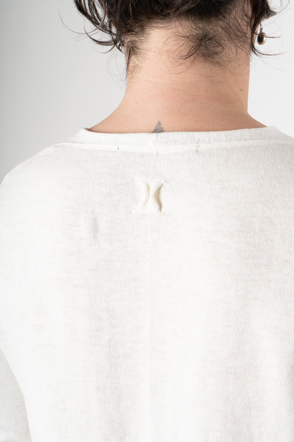 Cotton/Linen Raw Neck L/S T-Shirt Cream
