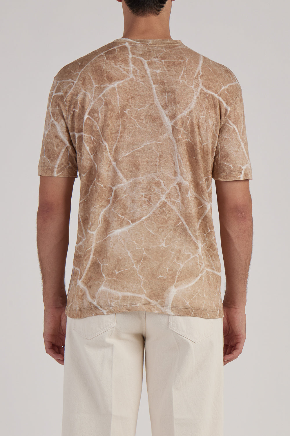 Buy the Daniele Fiesoli Cracking Earth Print Linen T-Shirt in Sand at Intro. Spend £50 for free UK delivery. Official stockists. We ship worldwide.