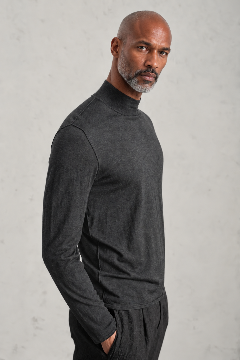 Ultrafine Regular-Fit Roll Neck Sweater In Virgin Wool Charcoal