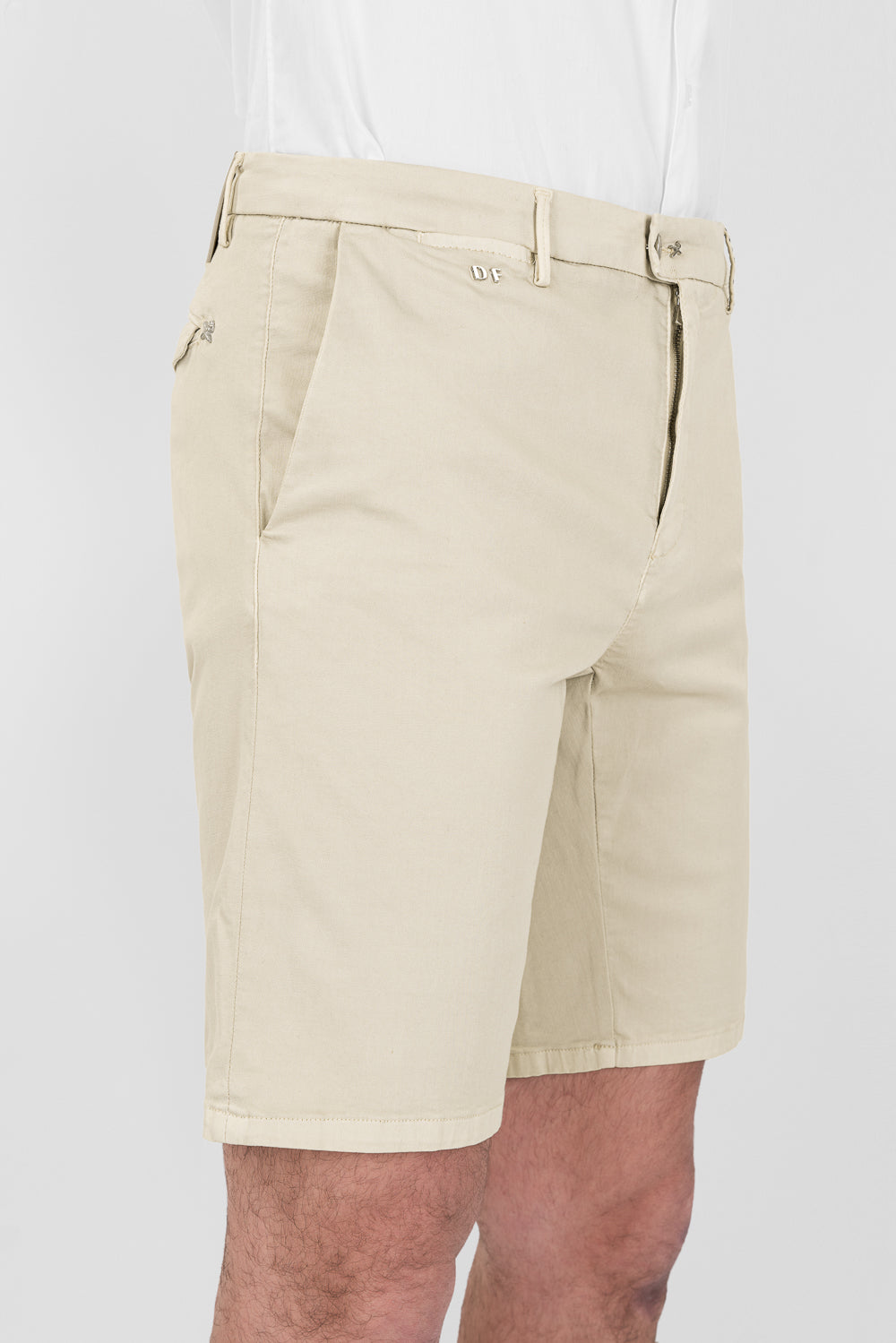 Elia Shorts Cream