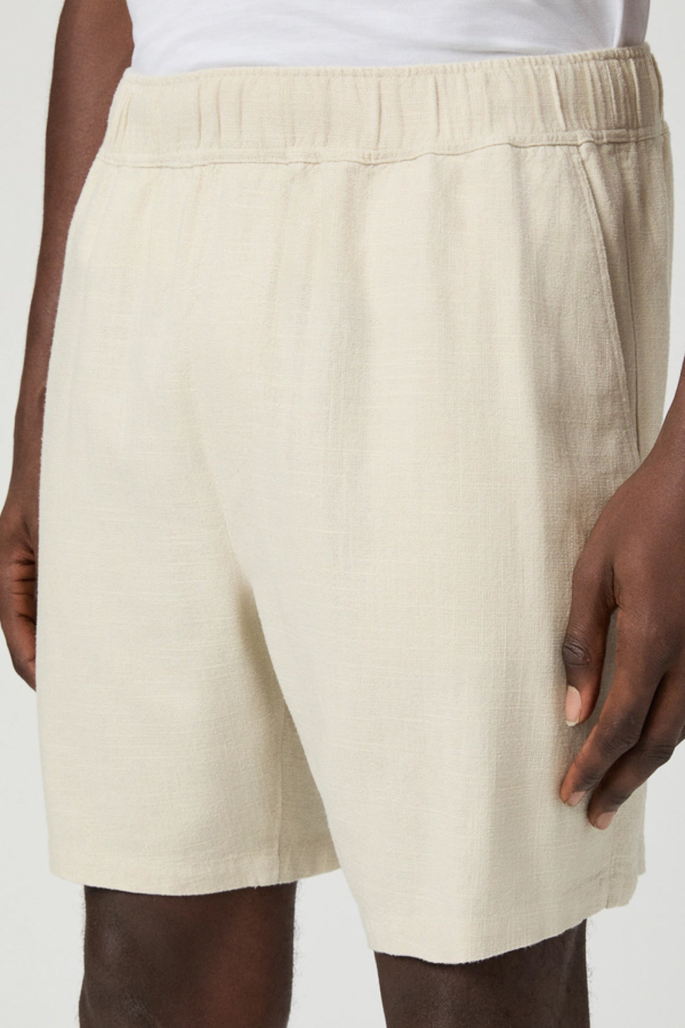 Elijah Short Beige