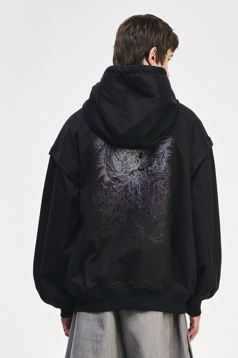 Embroidered Sleeveless Zip-Up Jacket Black
