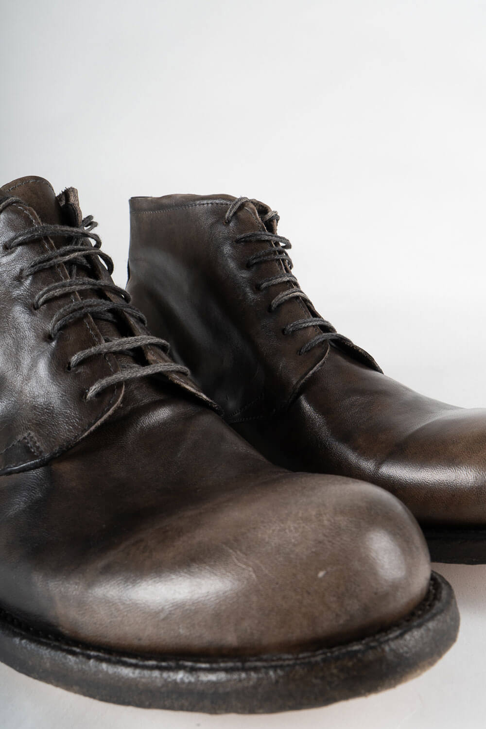 Fade Effect Italian Bufallo Leather Boot Black/Brown