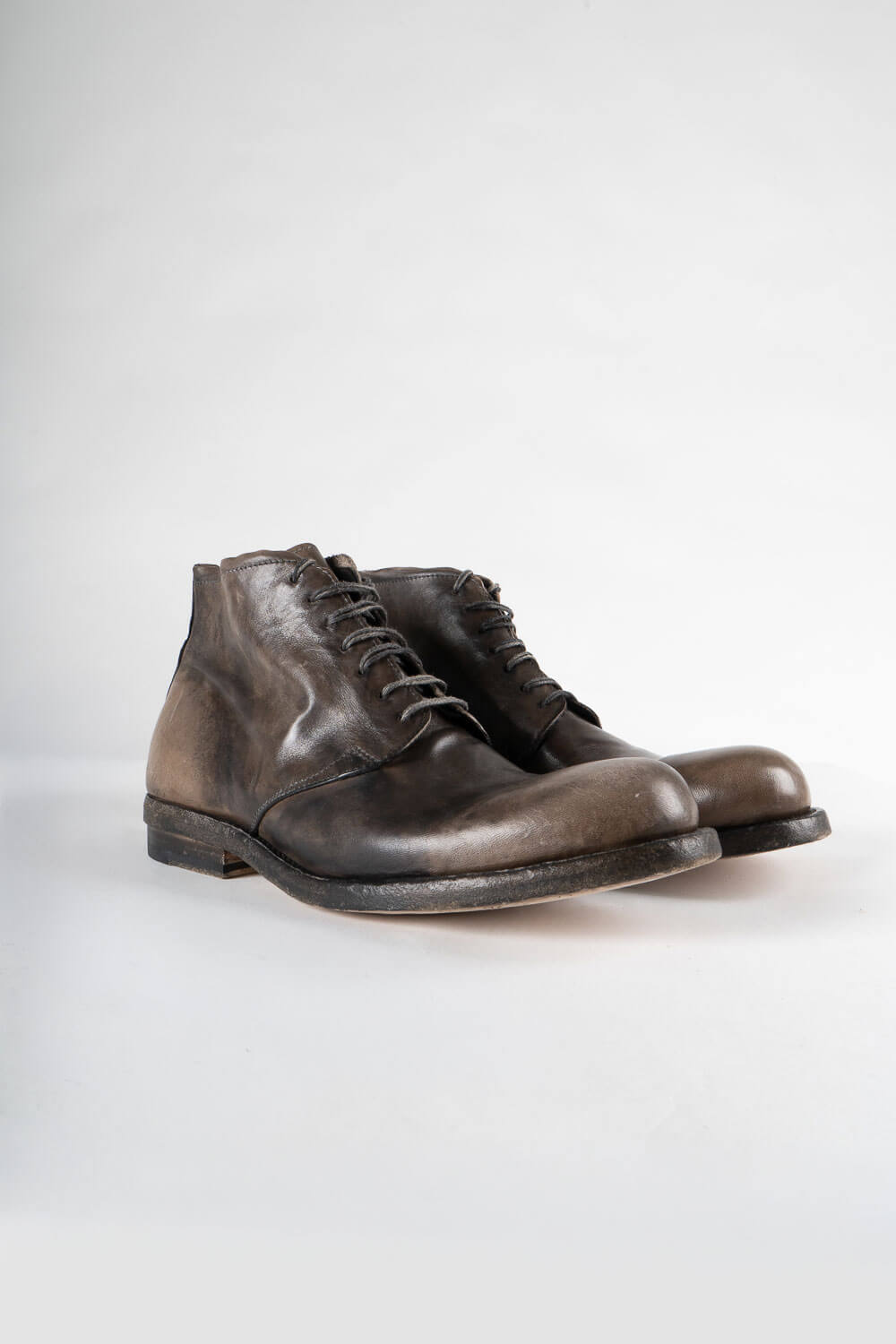 Fade Effect Italian Bufallo Leather Boot Black/Brown