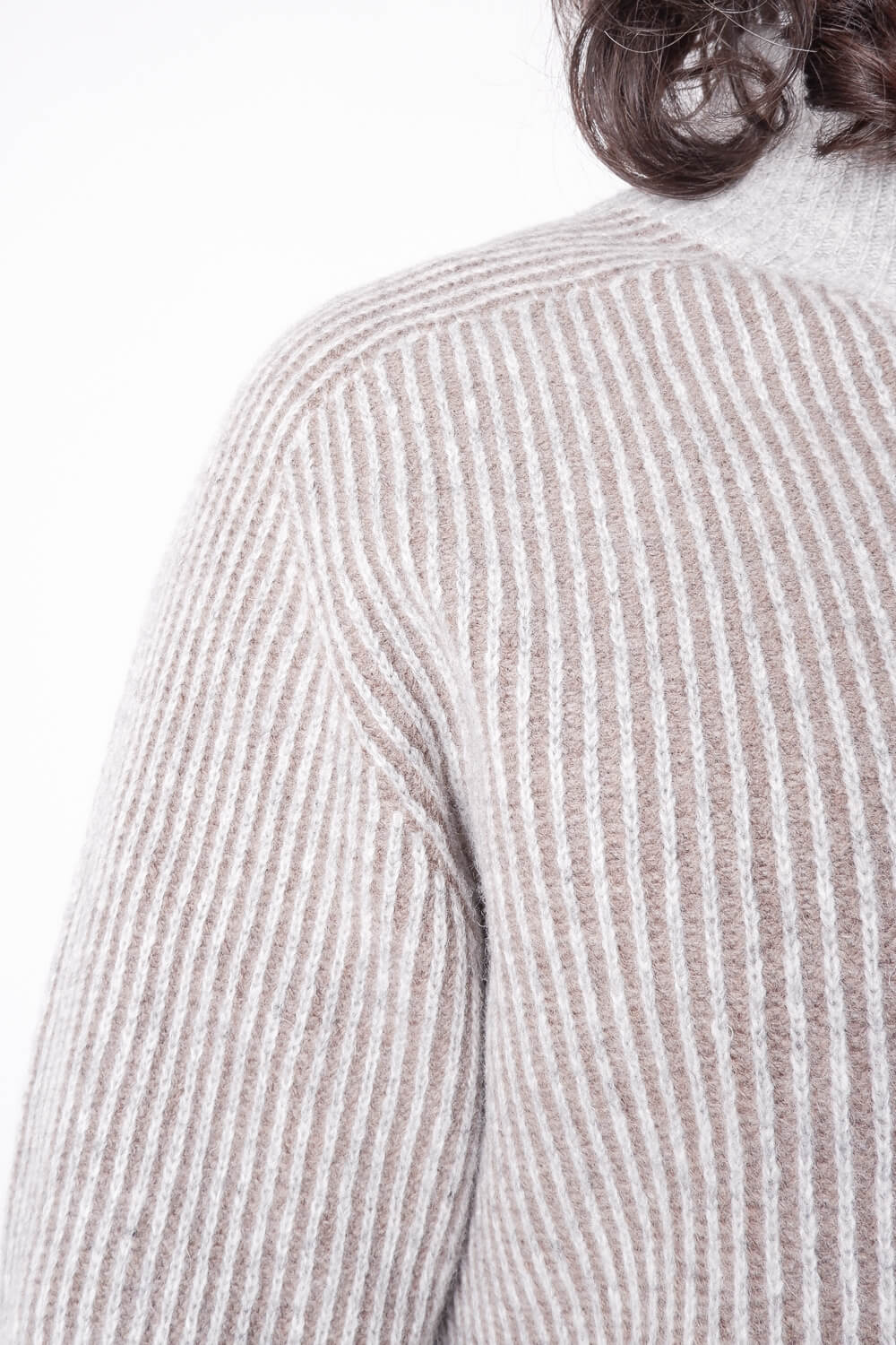 Full Zip-Up Ribbed Knit Grey