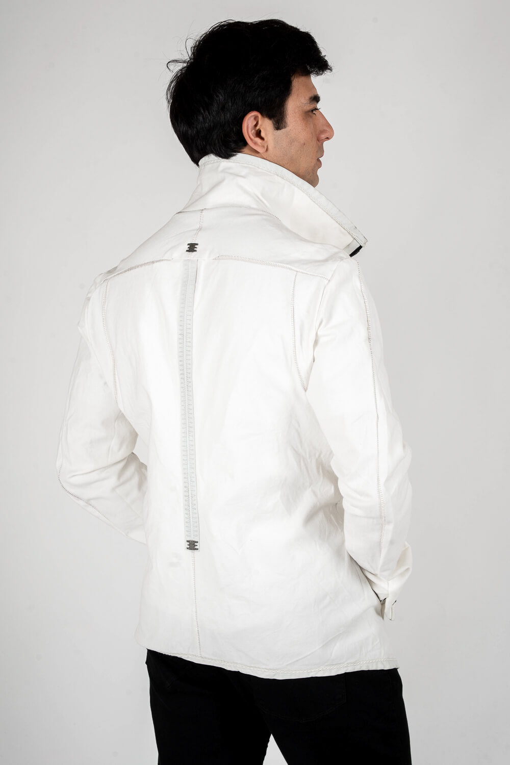 Gusset Zip-Up Pocket Detail Jacket White